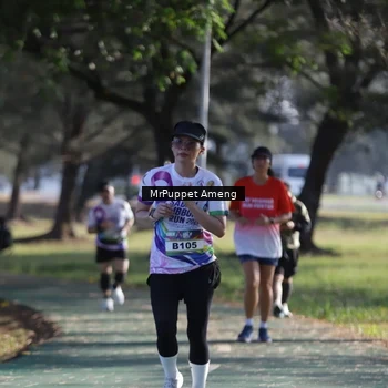 Runner Photo 6076288