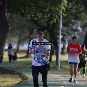 Runner Photo 6076290