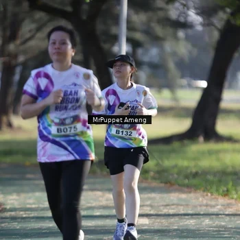Runner Photo 6076291