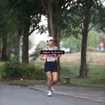 Runner Photo 6076306
