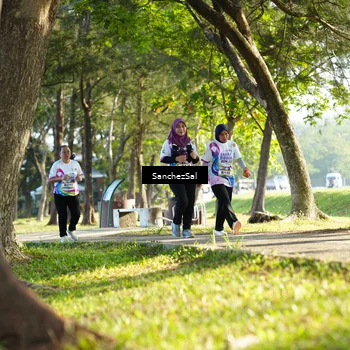 Runner Photo 6076315