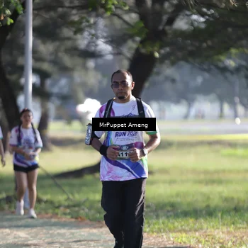 Runner Photo 6076319