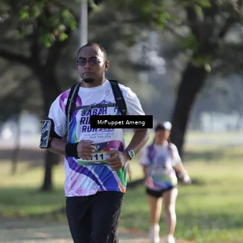 Runner Photo 6076322