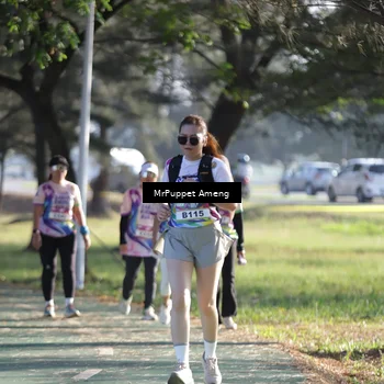 Runner Photo 6076335