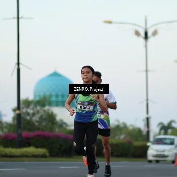 Runner Photo 6076338