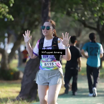 Runner Photo 6076345