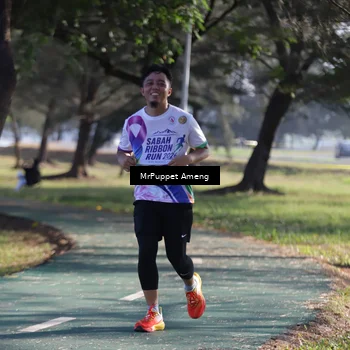 Runner Photo 6076360