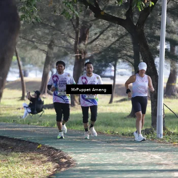 Runner Photo 6076361