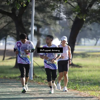 Runner Photo 6076363