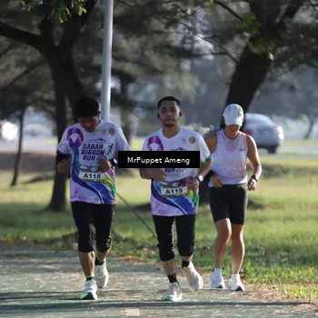 Runner Photo 6076370