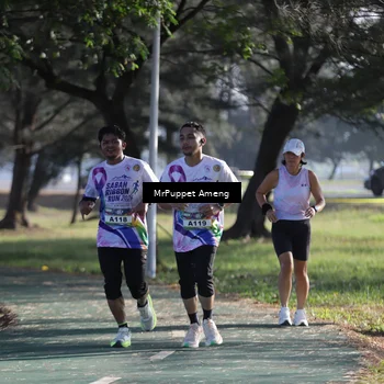 Runner Photo 6076378