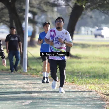 Runner Photo 6076399