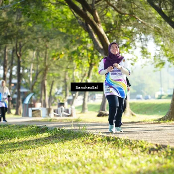 Runner Photo 6076413