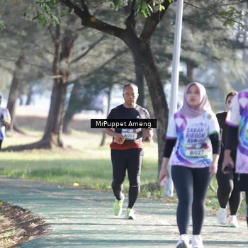 Runner Photo 6076419