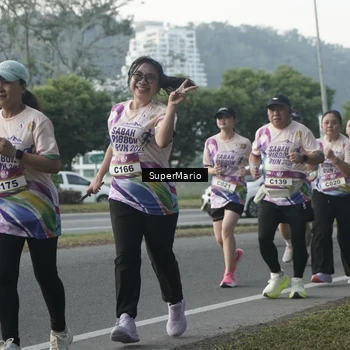 Runner Photo 6076422