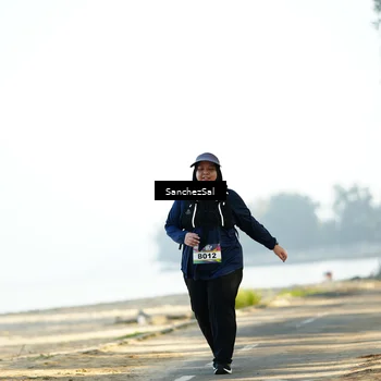 Runner Photo 6076483