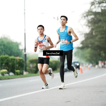 Runner Photo 6076596