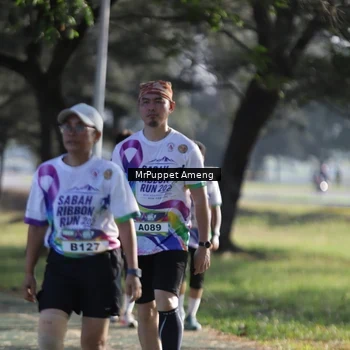Runner Photo 6076635