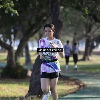 Runner Photo 6076645