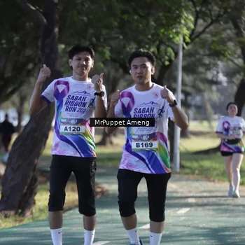 Runner Photo 6076659