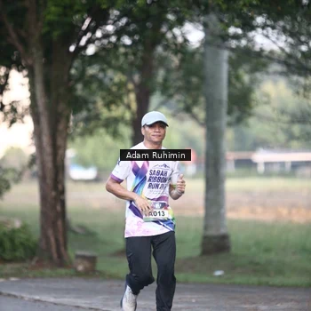 Runner Photo 6076693