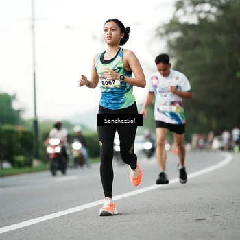 Runner Photo 6076744