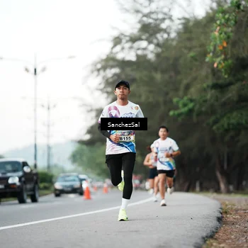 Runner Photo 6076803