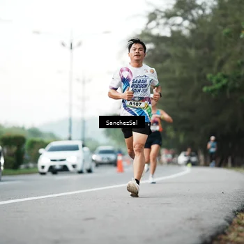 Runner Photo 6076810
