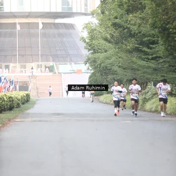 Runner Photo 6076825