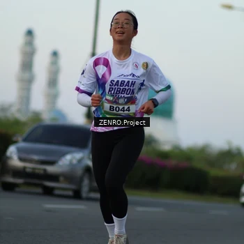 Runner Photo 6076831
