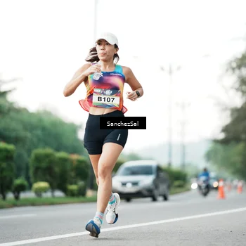 Runner Photo 6076842