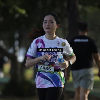 Runner Photo 6076846