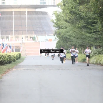 Runner Photo 6076861