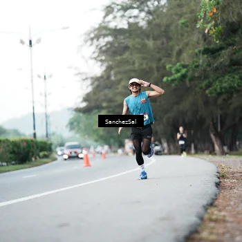 Runner Photo 6076864