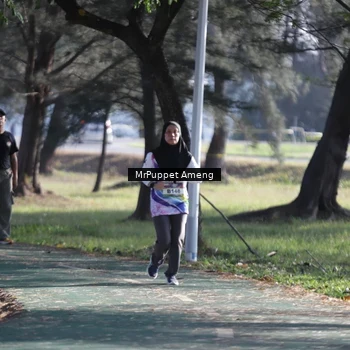 Runner Photo 6076888