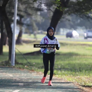 Runner Photo 6076892