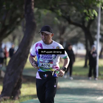 Runner Photo 6076907