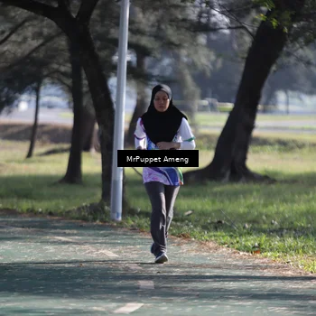 Runner Photo 6076915