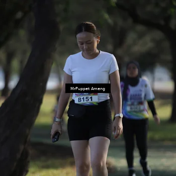 Runner Photo 6076938
