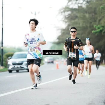 Runner Photo 6076947