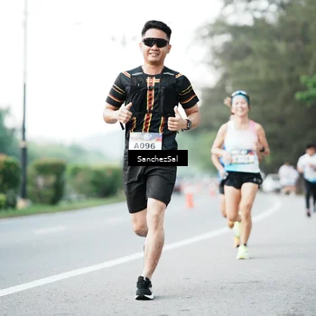 Runner Photo 6076950