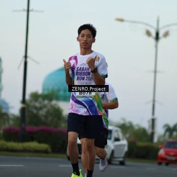 Runner Photo 6077015