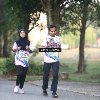 Runner Photo 6077025