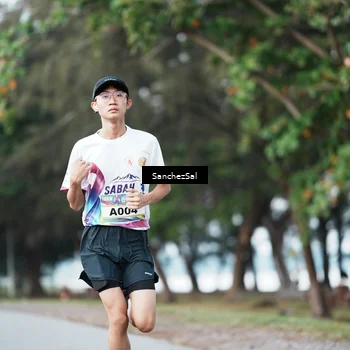 Runner Photo 6077091