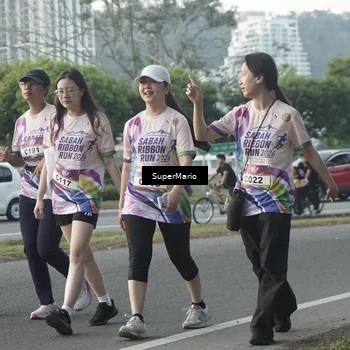 Runner Photo 6077100