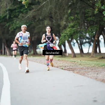 Runner Photo 6077127