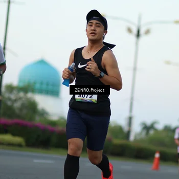 Runner Photo 6077192