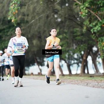 Runner Photo 6077263