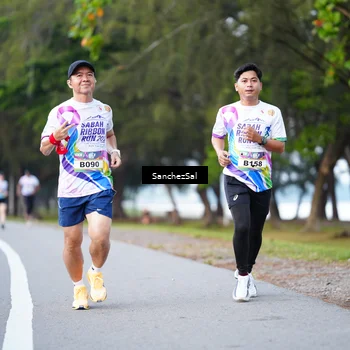 Runner Photo 6077341