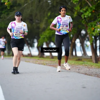 Runner Photo 6077381